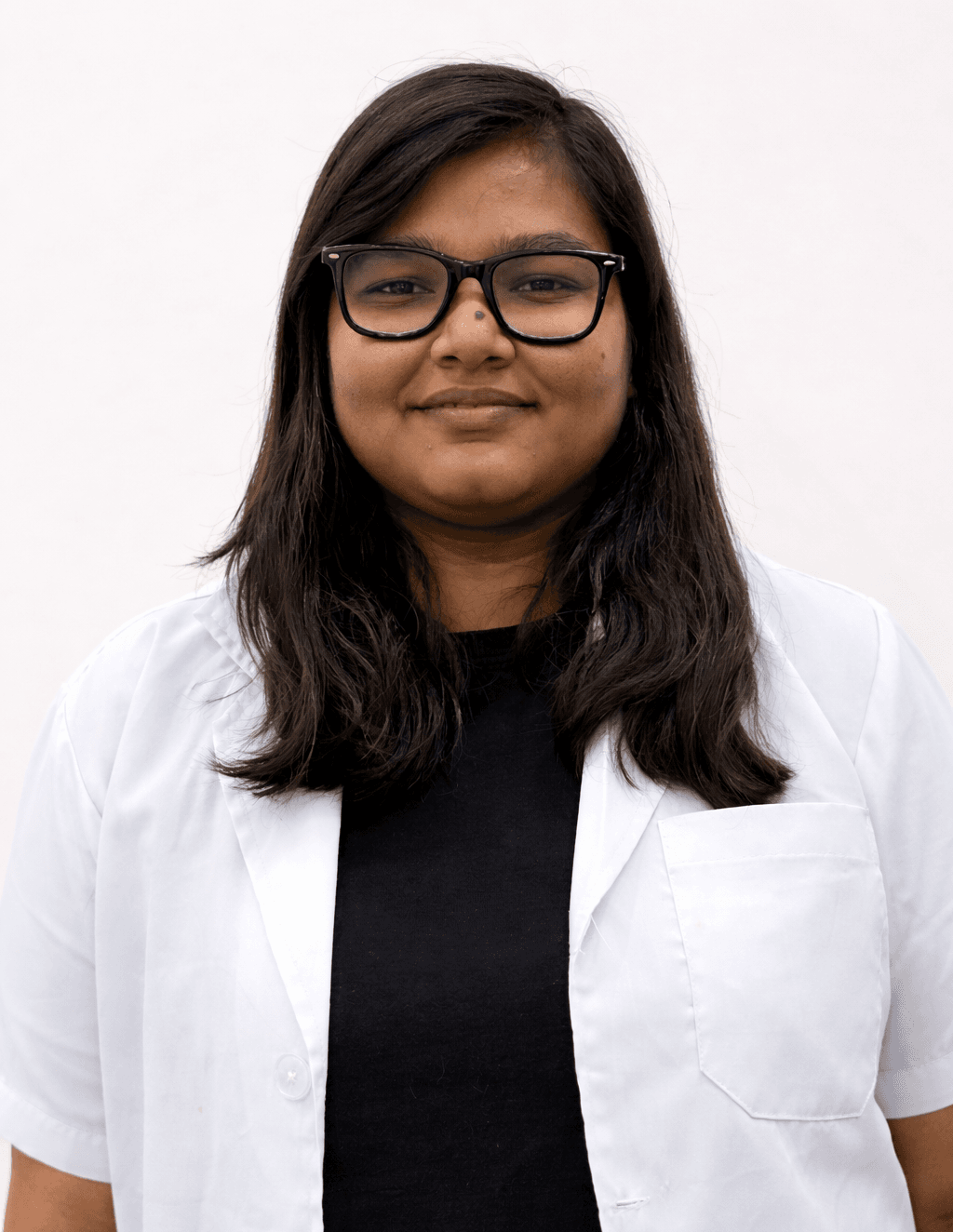 Portrait of Dr Prachi Kataria at Radiant Arc Dental Clinic