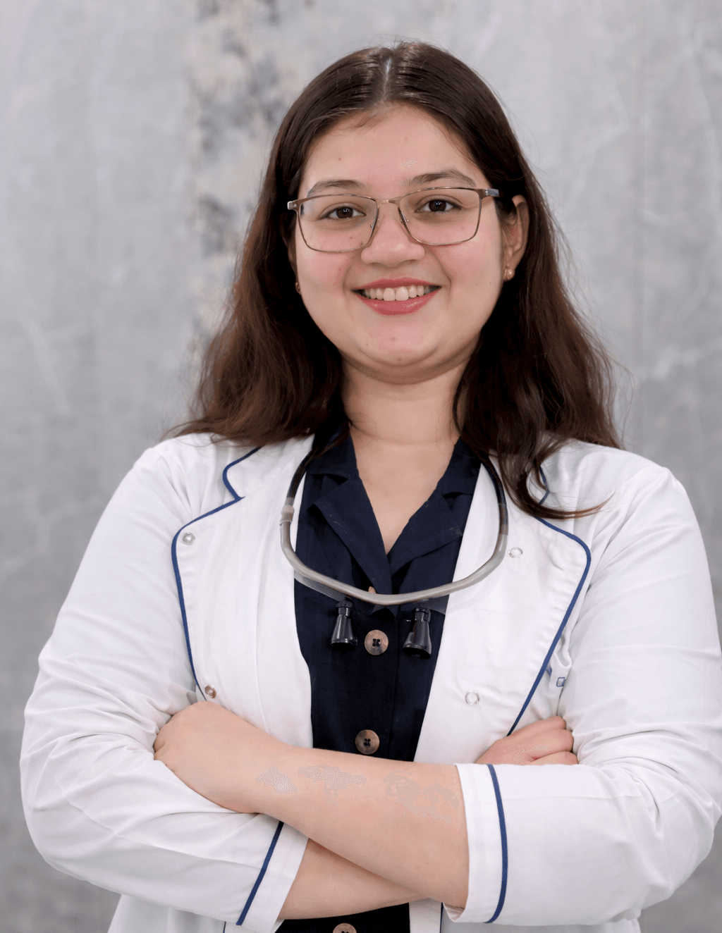 Portrait of Dr Kanika Goyal at Radiant Arc Dental Clinic