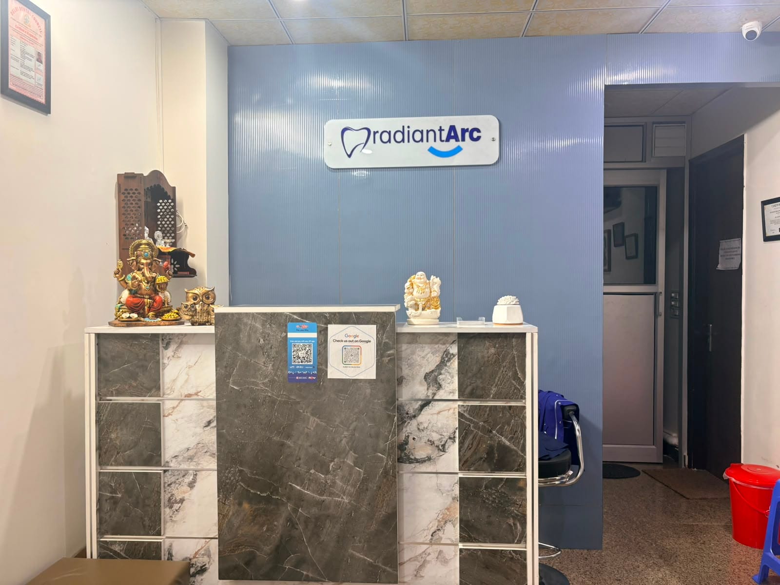 Radiant Arc Dental Clinic reception